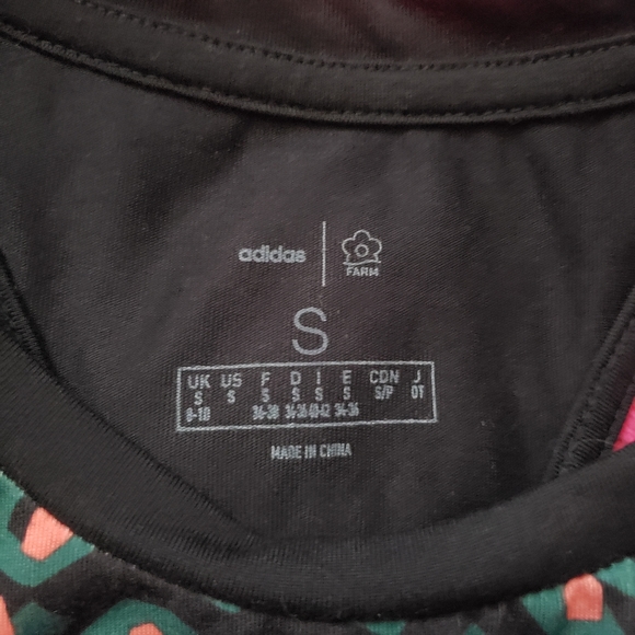 Small addidas womens tank top. - Picture 2 of 2